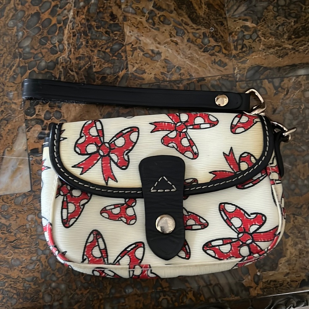 Walt Disney World Minnie Mouse Dooney & Bourke Wristlet